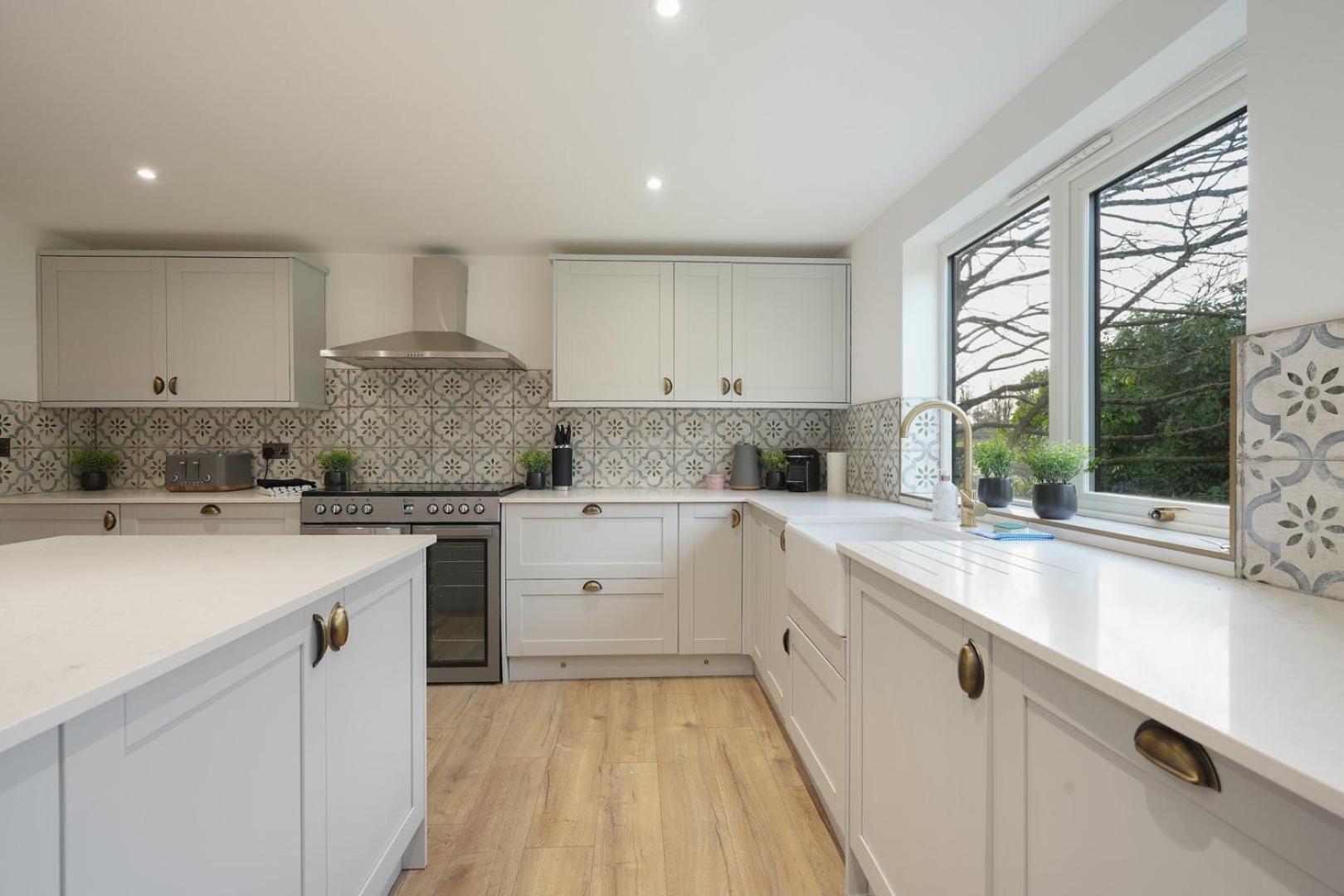 Victorian Retreat In Liverpool Knowsley Exterior foto